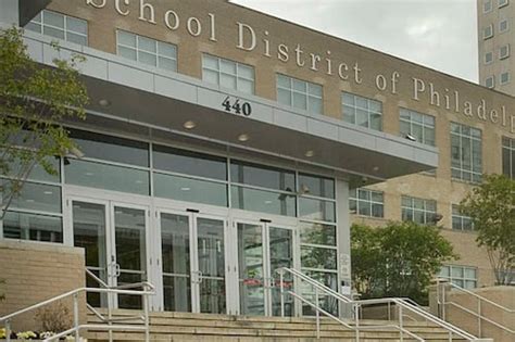 Students switch to virtual learning as asbestos closes Building 21, a ...
