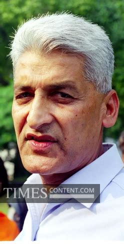 Anil Yashwant Tipnis News Photo Newly appointed Air Chi...