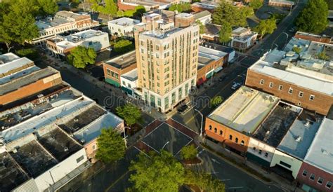 Town Overhead View 的图像结果