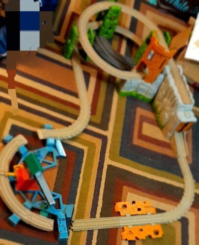 Image result for Trackmaster Thomas Castle Quest Set