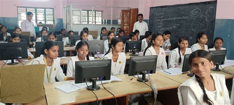Hartmann Girls' High School Affiliated To Bihar Board in Digha Ghat ...