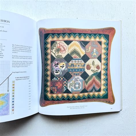 クラシックなニードルポイント HEIRLOOMS in NEEDLEPOINT 50 Classic Original Designs ...