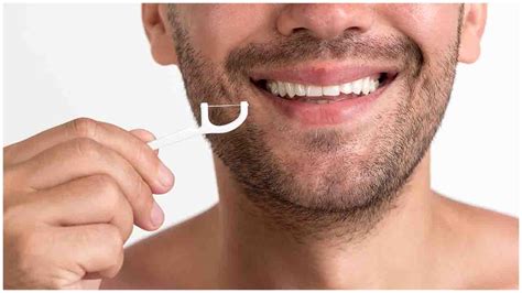 Photo Feature : 5 BENEFITS OF FLOSSING DAILY
