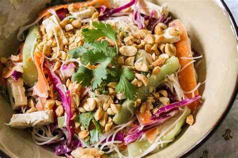 The Quixotic Table: Spring Roll Salad