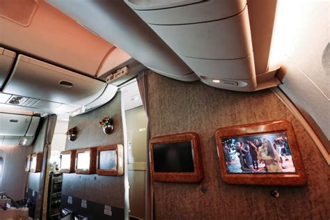 Emirates 777 Business Class 的图像结果