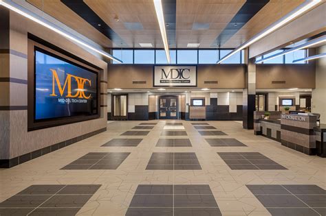 Mid Del Technology Center — Willowbrook