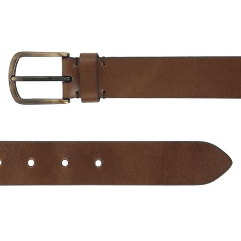 Tan oil pull-up belt – Aditi Wasan
