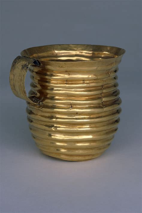 Gold: An exhibition from the Royal Collection | Meer