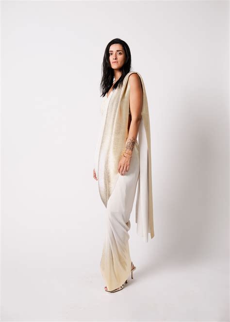 Maya Blouse With Midnight Sari – 431-88