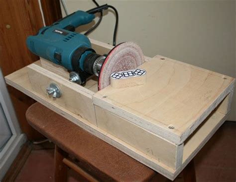 Using a Straight Line Sander Woodwork 的图像结果