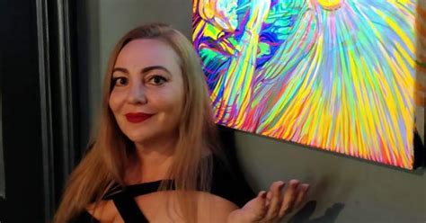 Lola Lonli paints pictures full of deep meaning, beauty and ...