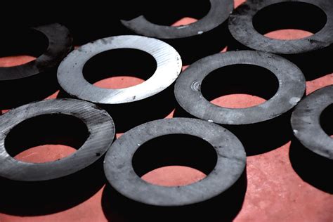 Galvanized Steel vs Stainless Steel | Corrosion Resistance Comparison ...