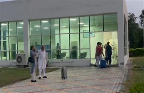 पंजाब में Airport से मिले कारतूस! Delhi जाने वाली Flight से पहले मच गया ...