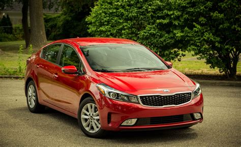 2017 Kia Forte | Cars Exclusive Videos and Photos Updates