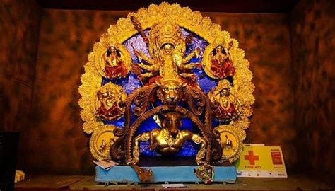 10 Most Famous Temples In Ahmedabad You Must Visit In 2025