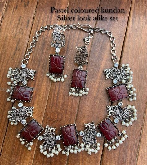 Pastel coloured kundan silver look alike set – Alluring Accessories