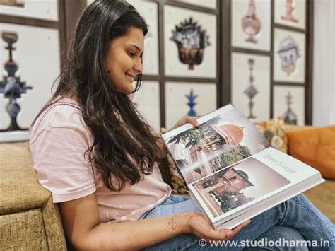 COFFEE TABLE BOOK OF THE “STUDIODHARMA”. - Studio Dharma