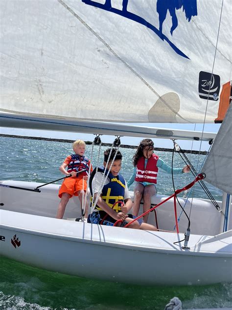 Summer Junior Sailing in Buffalo - Buffalo Yacht Club