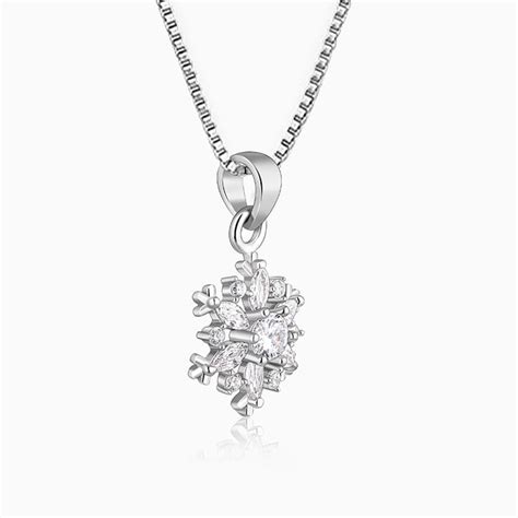 Silver Snowflake Pendant With Box Chain – GIVA Jewellery