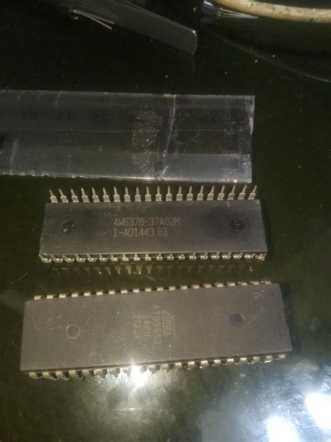 xcluma Atmel AT89S52 8051 40 Pin DIP Microcontroller (Pack of 2 ...
