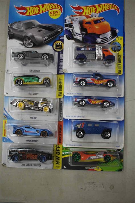 Lot - 10 Collectible Hot Wheels