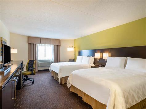 Hotels in Greensboro, NC near Greensboro Airport | Holiday Inn ...
