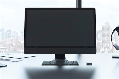 Picture of a Desktop Computer 的图像结果