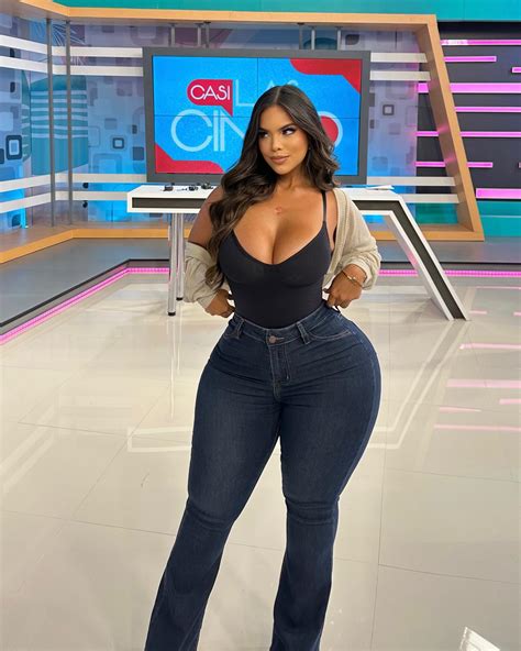 Who is Gracie Bon? Age, Career, Family, Net Worth, Height Bio 2024