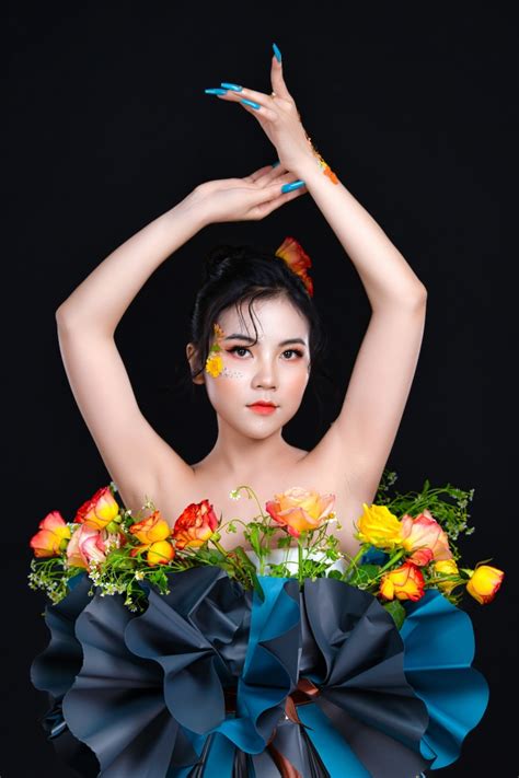 日韩人体gogo女模特图片 - 站长素材