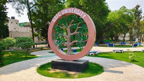 Campus Facilities | GSFC University, Vadodara