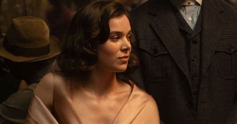 Dissecting Hailee Steinfeld’s Mary In ‘Sinners’