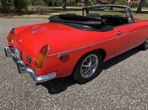 1974 MG MGB | PJ's Auto World Classic Cars for Sale