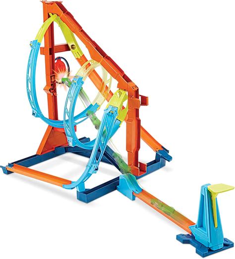 Hot Wheels Corkscrew Twist Track Set with Toy Car - India | Ubuy