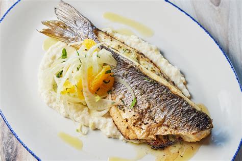 Legal Sea Foods in Dedham, MA - Hours & Locations