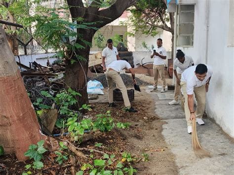 Under Swachh Bharat Mission in Ankleshwar conducted a cleanliness drive ...