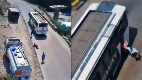 ମଝି ରାସ୍ତାରେ ତୀର୍ଥ ଯାତ୍ରୀ ବାସ୍‌ର ହେଲା ବ୍ରେକ୍‌ ଫେଲ୍‌, ତା'ପରେ…- Odisha ...