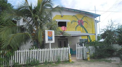 KAVIENG TRANSIT HAUS - Guesthouse Reviews & Photos - Tripadvisor