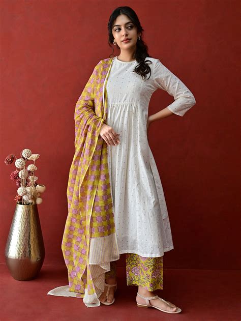Off White Hand Block Printed Cotton Dobby Suit- Set of 3