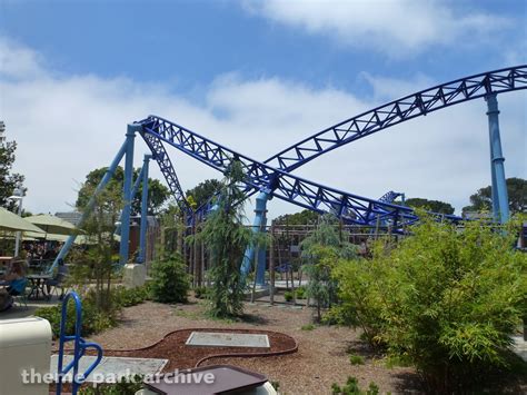 Manta at SeaWorld San Diego | Theme Park Archive