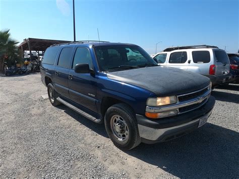 CHEVY SUBURBAN 2000 T