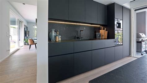 Contemporary Kitchen Cabinets