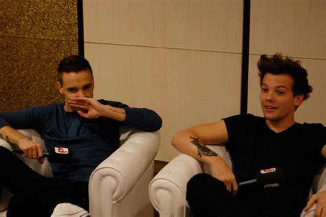 One Direction Interviews 的图像结果