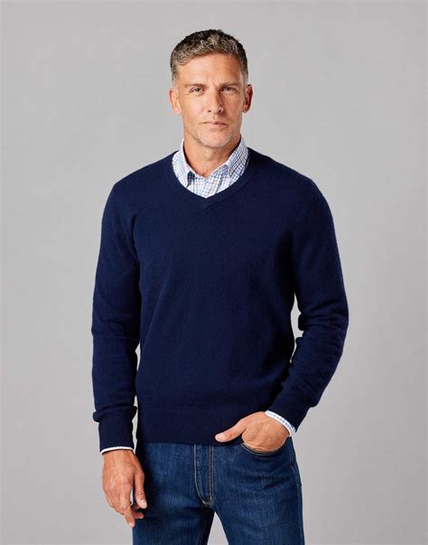 Cashmere V Neck Jumper - Navy | Joseph Turner