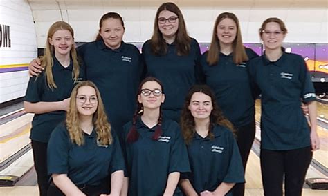 Girls Bowling Team Class B Champs Again! - Schalmont
