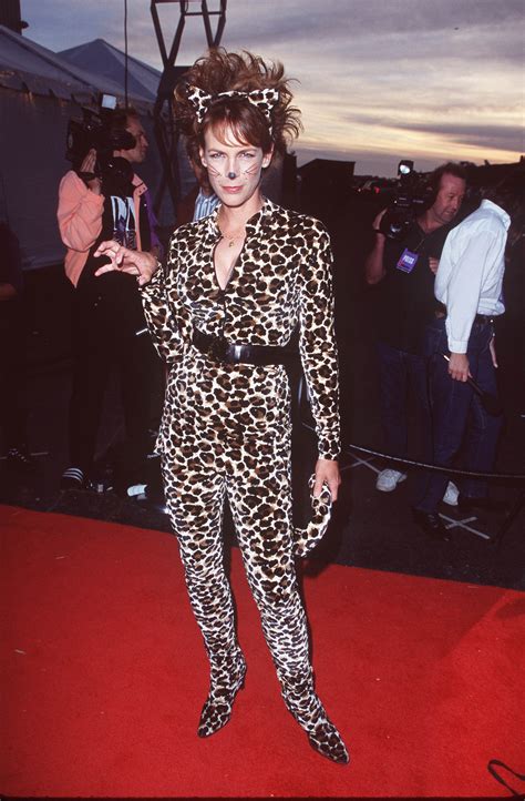 Jamie Lee Curtis Is The Cat's Meow In Her '90s Halloween Costume (PHOTO ...
