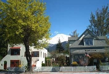 DREAM INN MOUNT SHASTA - Inn Reviews & Photos - Tripadvisor