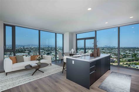 Floor To Ceiling Windows Apartments in Los Angeles Redefine Modern ...