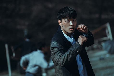 Park Ji Hoon Teams Up With Ryeoun To Fight New Foes In "Weak Hero Class ...