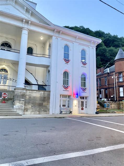 Meigs County Courthouse, 2nd Street and Court Street, Pome… | Flickr