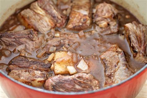 Braised Beef Short Ribs Recipe {Slow Cooked} - Tasty Ever After